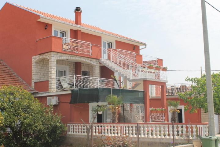 Apartments Roko Kolinda Bibinje Buitenkant foto