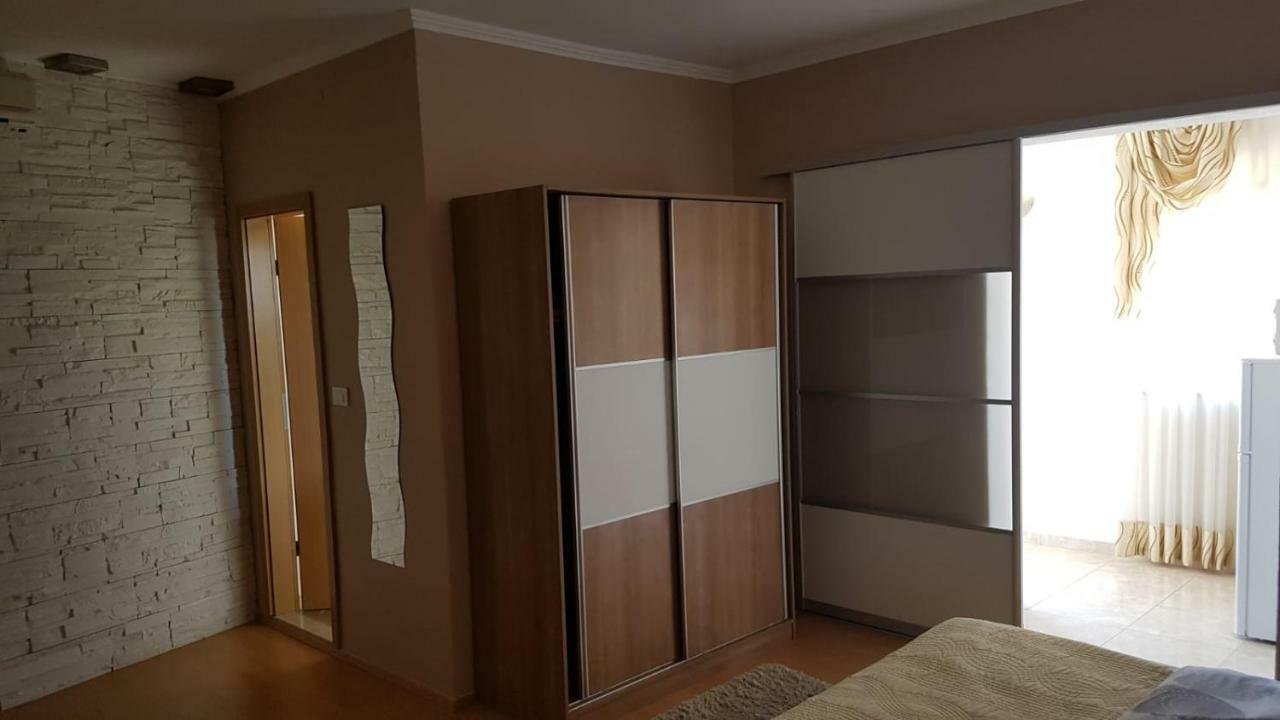 Apartments Roko Kolinda Bibinje Buitenkant foto